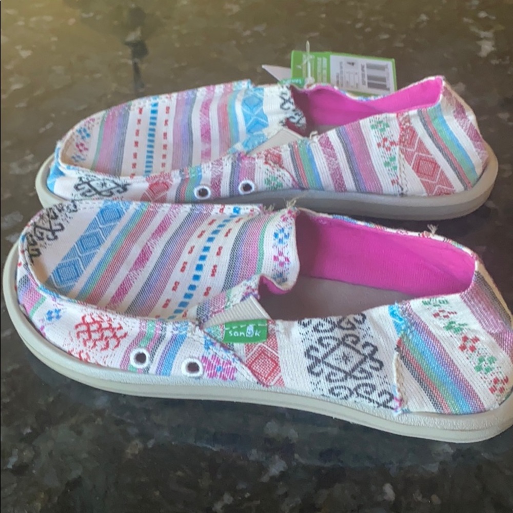 Donna Girls Sanuks